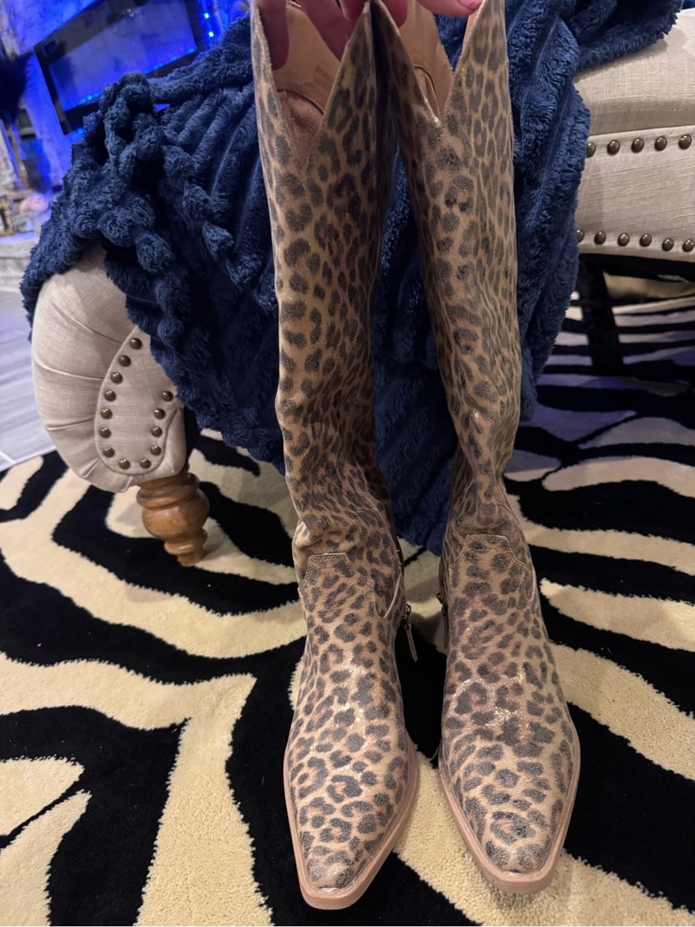 Leopard Print Knee-High Pointed Toe Boots